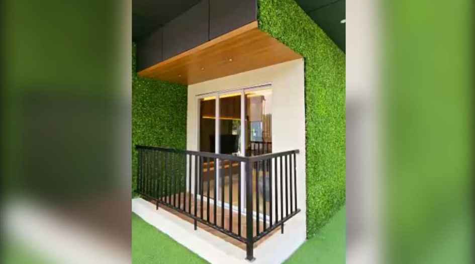 Green-Square-Gallery-Balcony